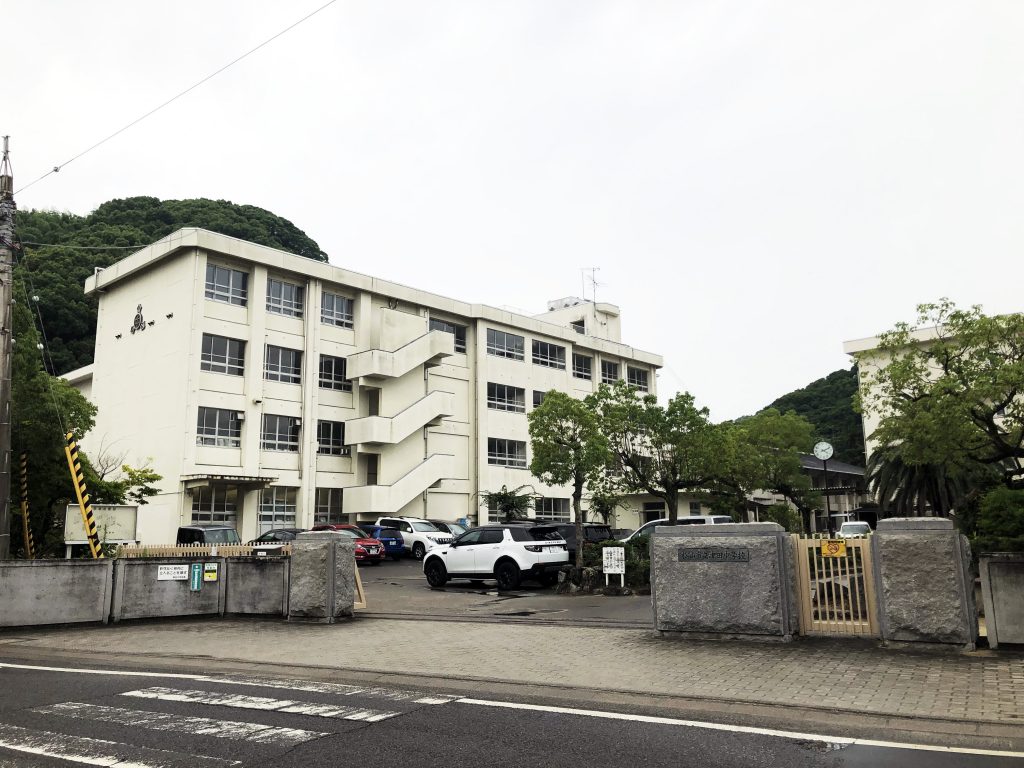 津田中学校10棟校舎耐震補強給排水工事（2012年9月竣工）